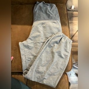 Maternity joggers